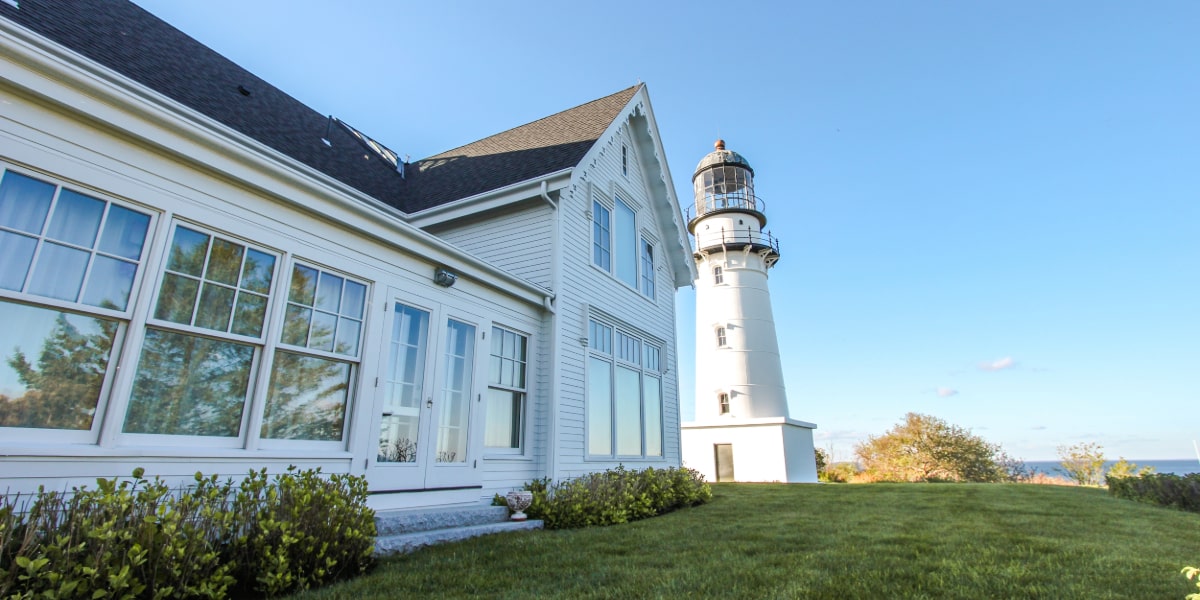 7. Homepage – Image 7 – Loewen – Pinnacle Window Solutions-min